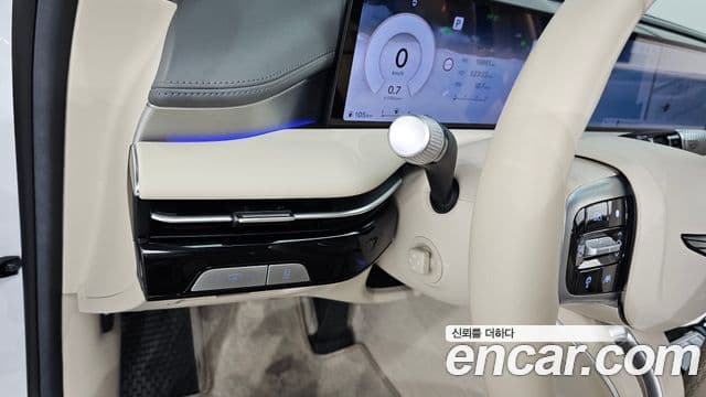 Genesis Electrified G80 2024 — ფოტო 16/20