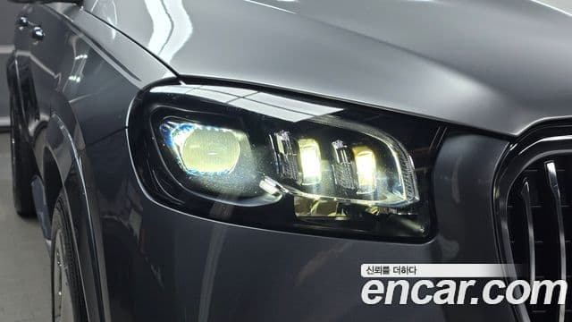 Mercedes-Benz GLS-Class 2020 — Photo 26/34
