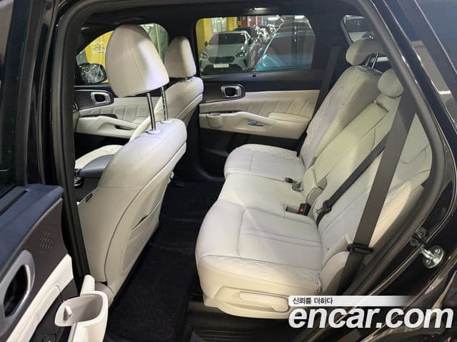 Kia Sorento 2025 — Şəkil 8/20