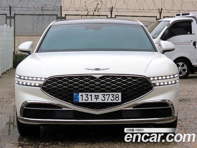 Genesis G90 2022 — Şəkil 2/20