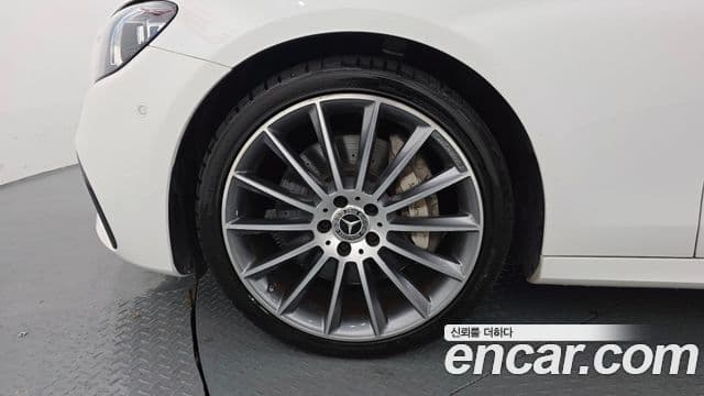 Mercedes-Benz E-Class 2021 — Şəkil 5/20
