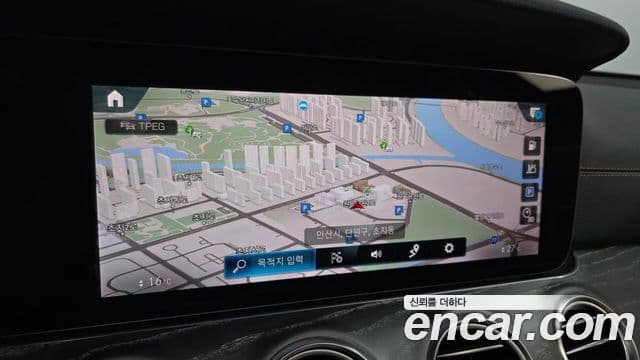 Mercedes-Benz E-Class 2021 — Şəkil 19/20