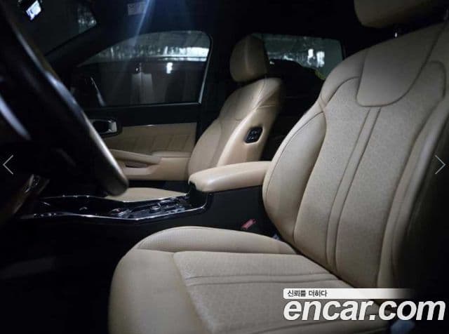 Kia Sorento 2022 — Фото 15/20