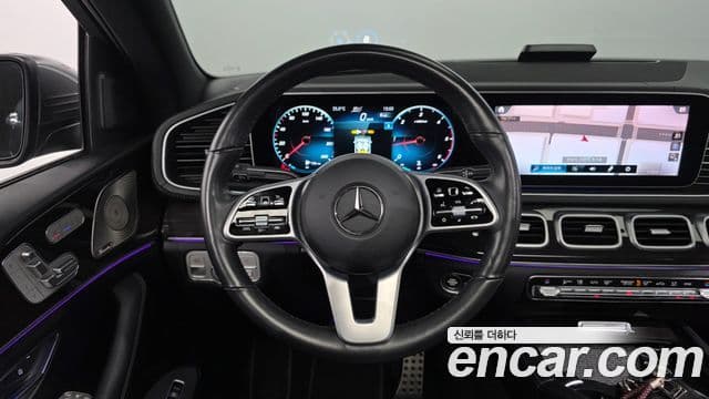 Mercedes-Benz GLE-Class 2021 — Şəkil 12/20