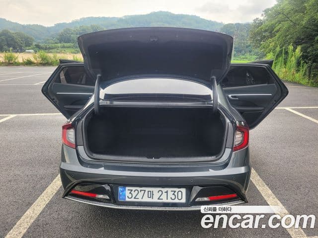 Hyundai Sonata 2022 — Şəkil 18/20