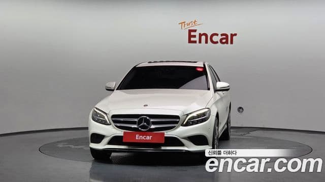 Mercedes-Benz C-Class 2020 — Фото 3/20