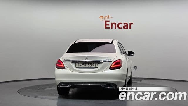 Mercedes-Benz C-Class 2020 — Фото 4/20