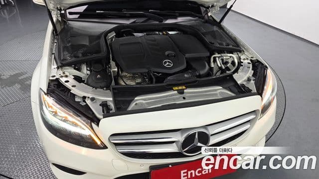 Mercedes-Benz C-Class 2020 — Фото 6/20