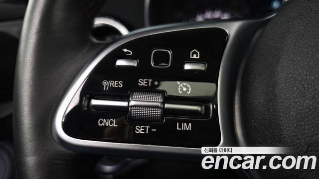 Mercedes-Benz C-Class 2020 — Фото 18/20