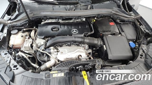 Mercedes-Benz GLA-Class 2021 — фото 5 из 20