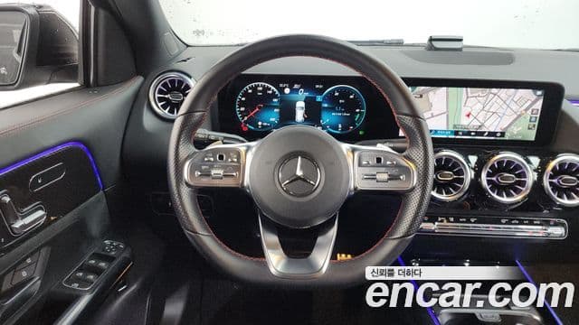 Mercedes-Benz GLA-Class 2021 — фото 12 из 20