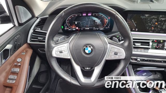 BMW X7 2022 — Şəkil 13/20