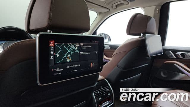 BMW X7 2022 — Şəkil 19/20