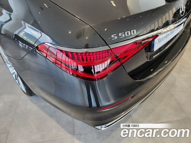 Mercedes-Benz S-Class 2025 — ფოტო 13/20