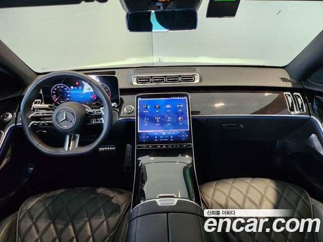 Mercedes-Benz S-Class 2025 — ფოტო 17/20