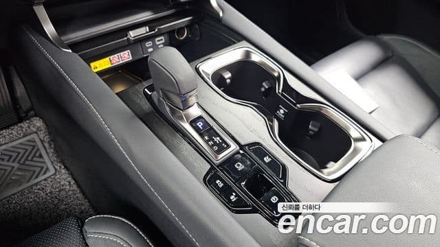 Lexus RX350h 2023 — фото 9 из 20