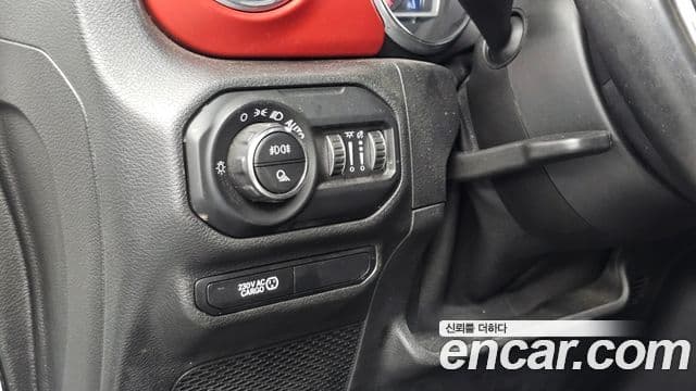 Jeep Gladiator 2021 — ფოტო 18/20
