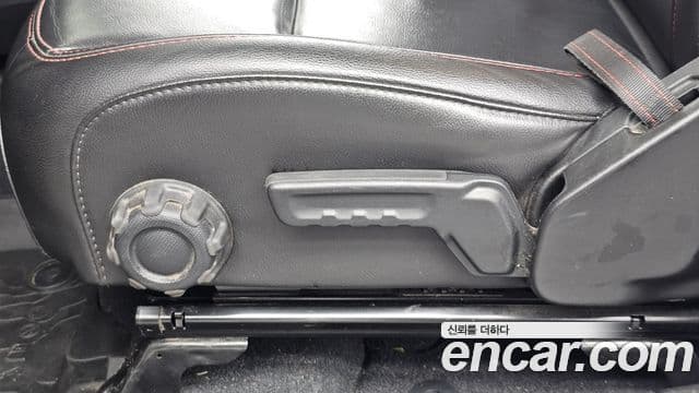 Jeep Gladiator 2021 — Photo 3/35