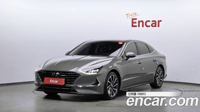 Hyundai Sonata 2019 — ფოტო 1/20