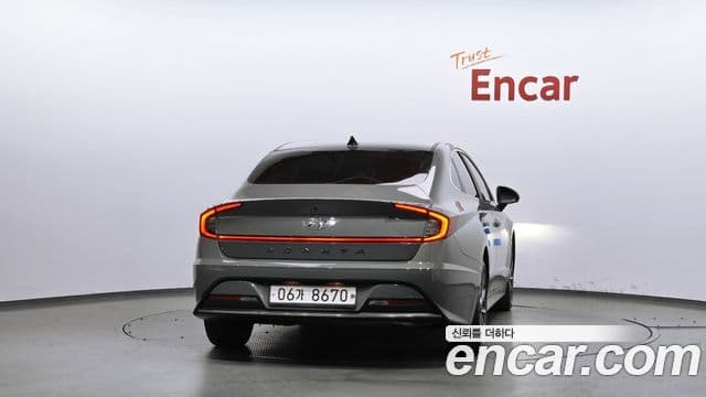 Hyundai Sonata 2019 — ფოტო 4/20