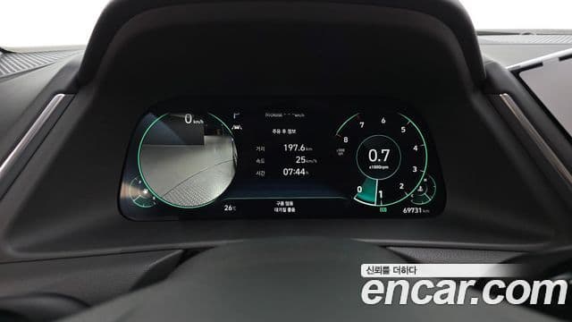 Hyundai Sonata 2019 — ფოტო 8/20