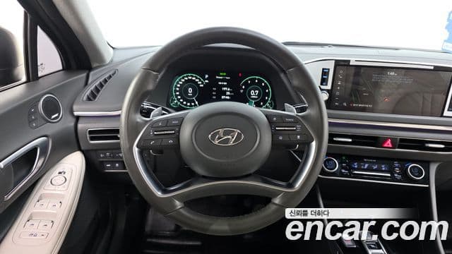 Hyundai Sonata 2019 — ფოტო 12/20