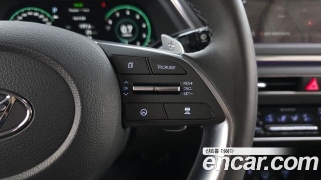Hyundai Sonata 2019 — ფოტო 18/20