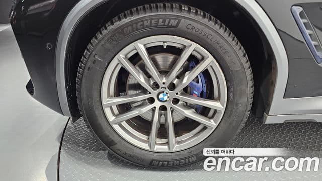 BMW X4 2021 — ფოტო 5/20