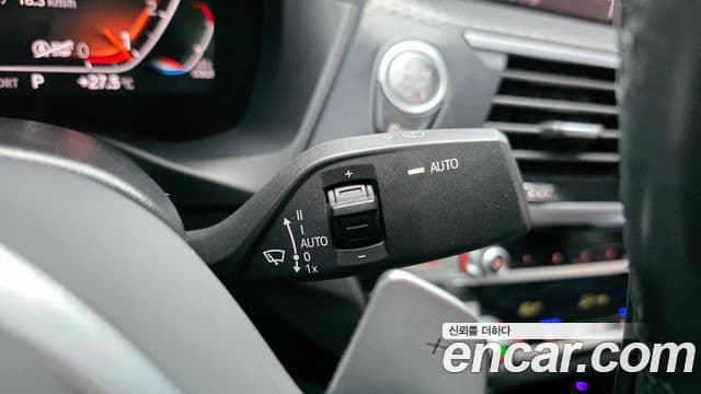 BMW X4 2021 — ფოტო 19/20