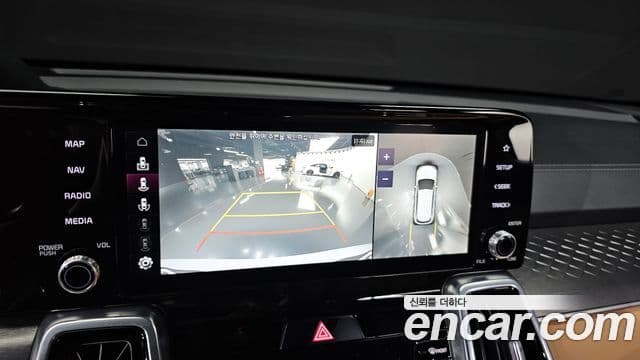 Kia Sorento 2020 — ფოტო 16/20