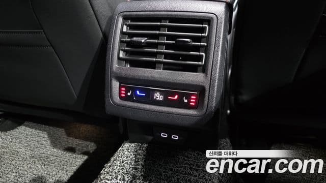 Volkswagen Golf 2024 — ფოტო 35/36
