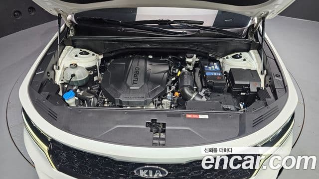 Kia Sorento 2020 — Фото 6/20