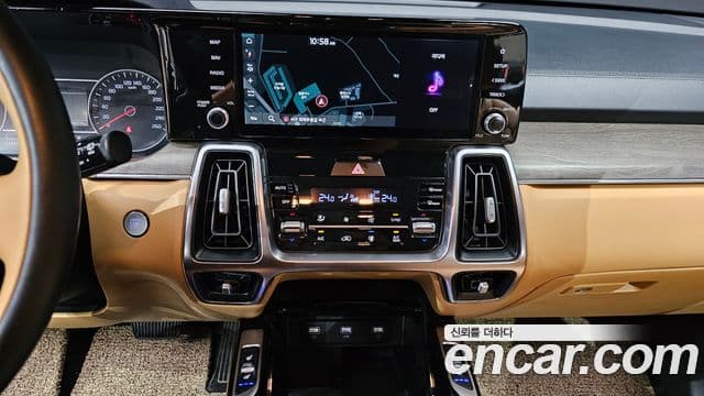 Kia Sorento 2020 — Фото 14/20