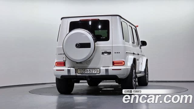 Mercedes-Benz G-Class 2020 — Photo 11/20