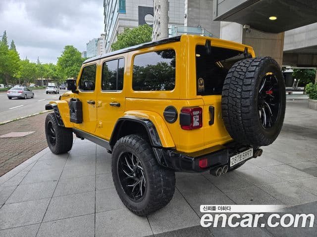 Jeep Wrangler 2021 — Şəkil 2/19