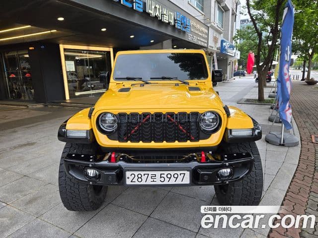 Jeep Wrangler 2021 — Şəkil 3/19