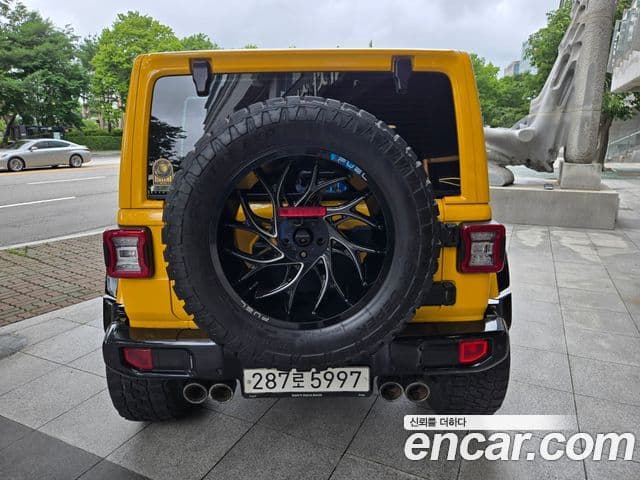 Jeep Wrangler 2021 — Şəkil 4/19