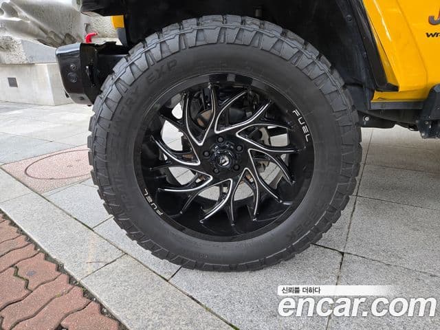 Jeep Wrangler 2021 — Şəkil 5/19