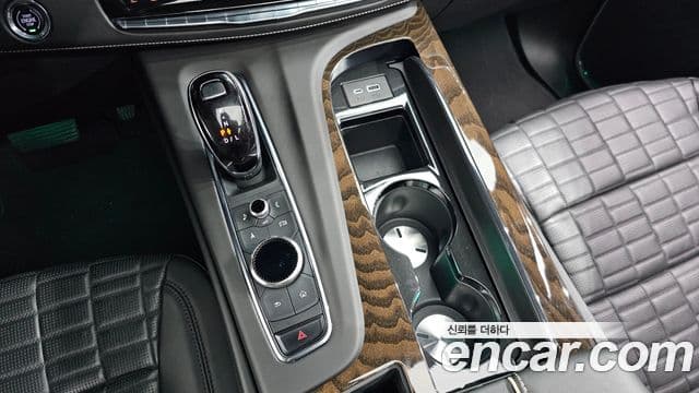 Cadillac Escalade 2023 — ფოტო 9/20