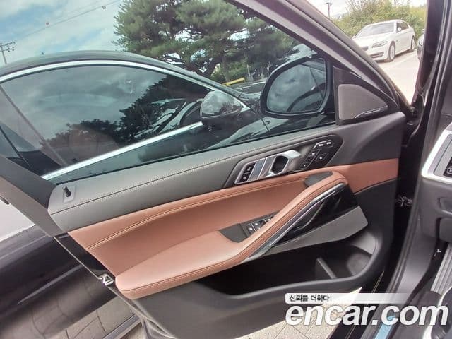 BMW X6 2025 — ფოტო 10/14