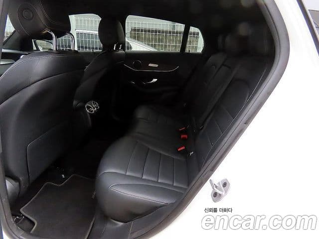Mercedes-Benz GLC-Class 2021 — ფოტო 19/20