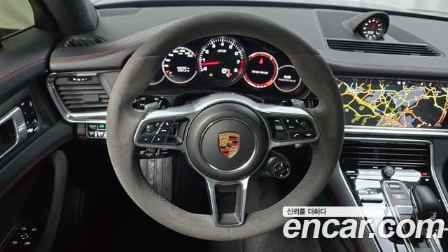 Porsche Panamera 2020 — ფოტო 12/20