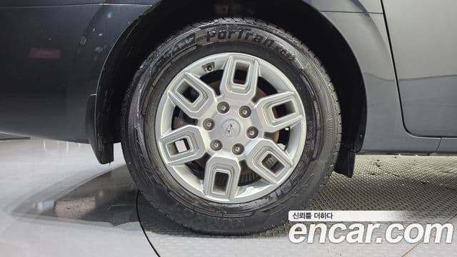 Hyundai Staria 2022 — ფოტო 4/20