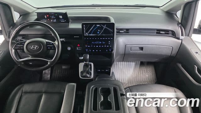 Hyundai Staria 2022 — фото 6 из 20