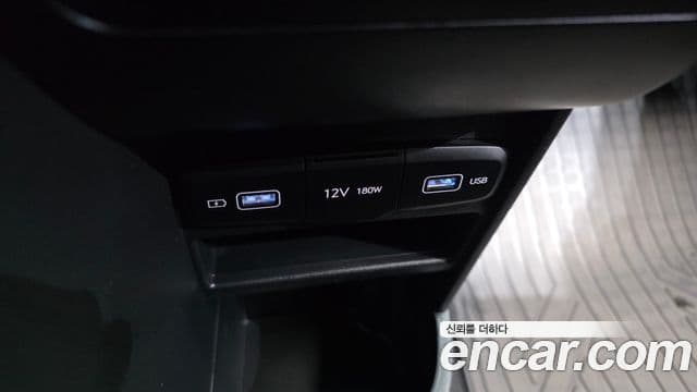 Hyundai Staria 2022 — ფოტო 12/20
