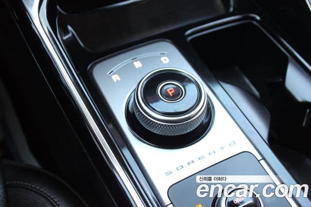 Kia Sorento 2021 — Şəkil 12/19