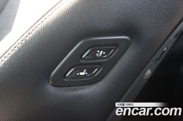 Kia Sorento 2021 — ფოტო 18/19
