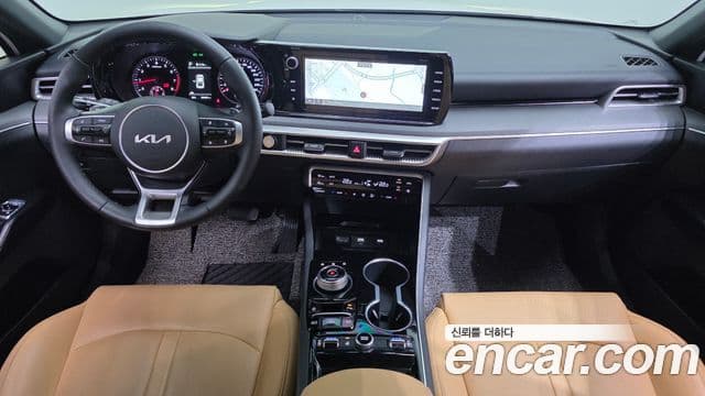 Kia K5 2022 — Şəkil 7/20