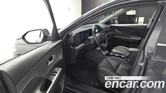 Hyundai Kona 2023 — ფოტო 10/20