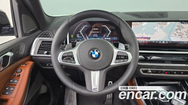 BMW X5 2025 — Фото 14/20